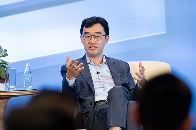 CEO Peng Zhao on Building a Successful Career